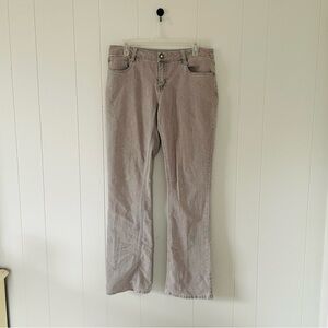 Cato Women's Straight Leg Jeans in Light Gray